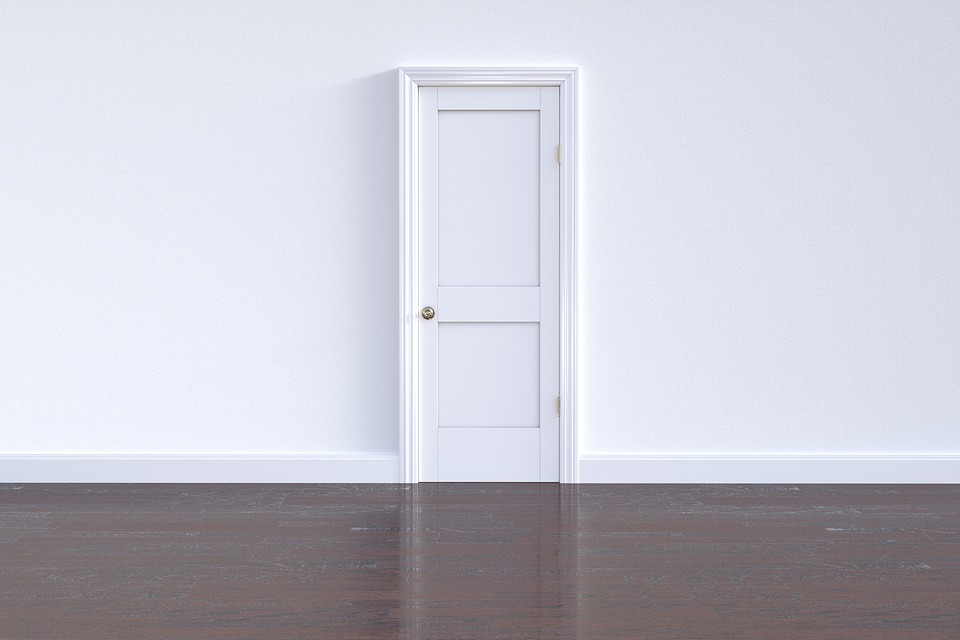 Zimmertür weiß innen